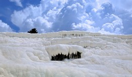 探索涂山的神秘与魅力，一人之下的涂山文化与传说