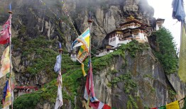 原神手游，探索提瓦特的奇幻之旅