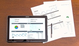 黄金投资，利用DeepSeek技术深度解析黄金市场