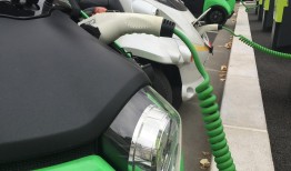 小鹏汽车，智能出行的新势力