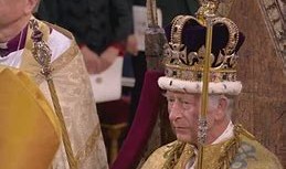 英国国王查尔斯三世患癌后重返公务活动