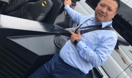 从事汽车销售行业换什么工作好