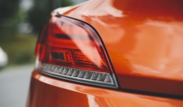 理想汽车，未来出行的革新者