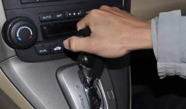 怎么省油自动挡车