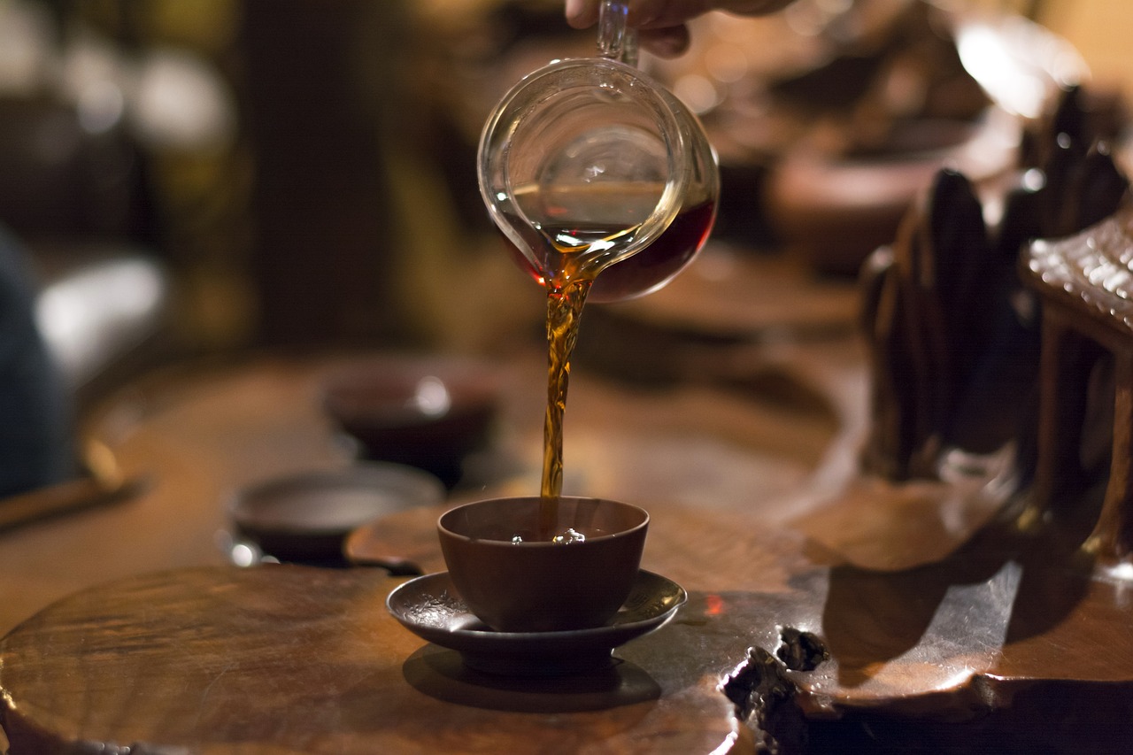 探索茶的世界，千变万化的茶叶种类与文化内涵