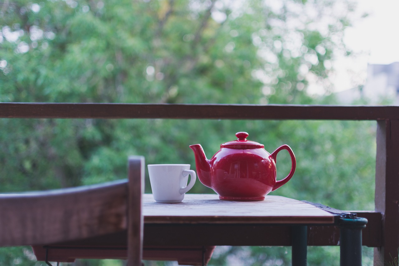 茶叶的世界大观，从绿茶到红茶，种类繁多的魅力探索