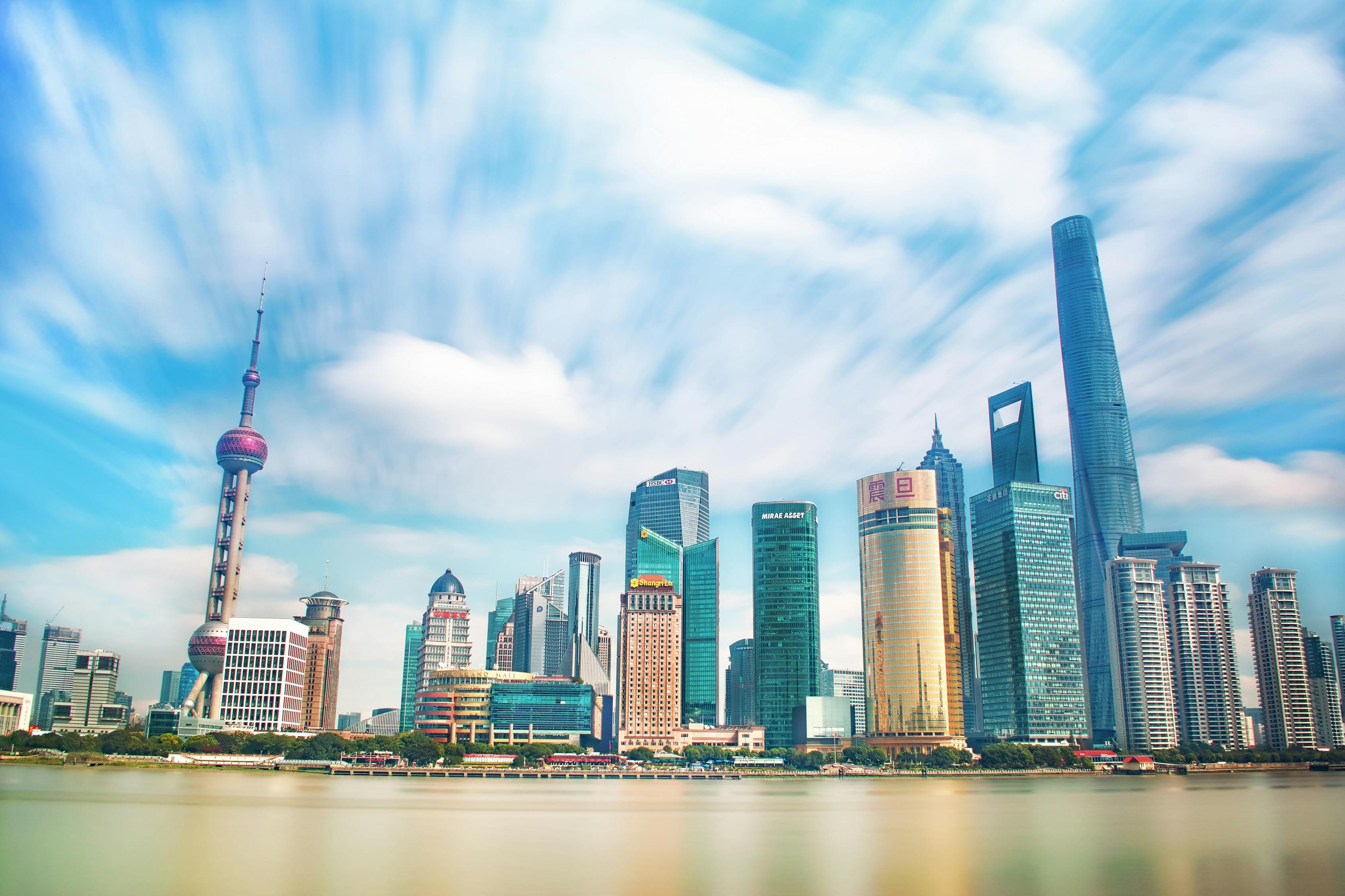 上海对游烟族出手，城市治理与个人健康的双赢策略