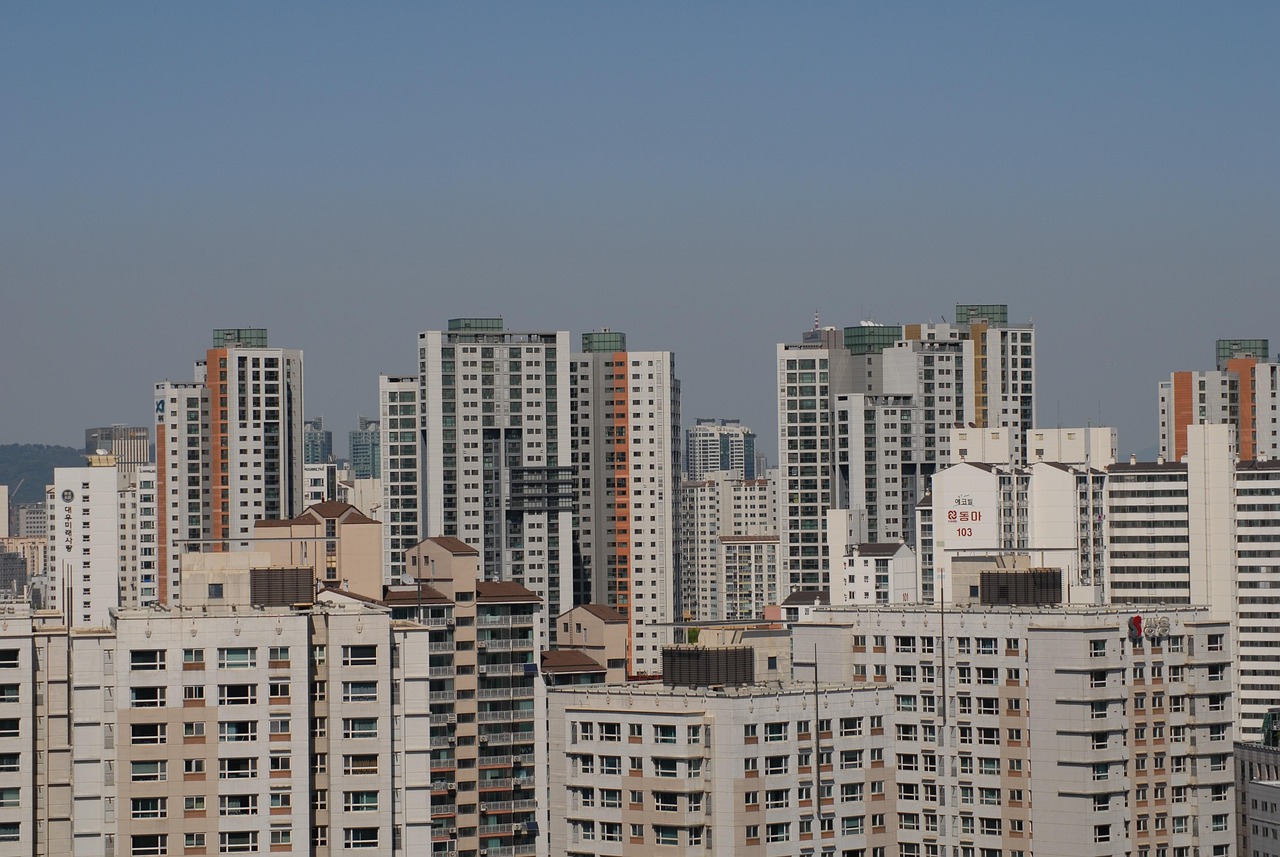 住宅定义为公寓，对居住环境、经济和社会的深远影响
