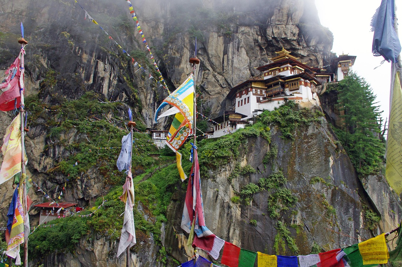 原神手游，探索提瓦特的奇幻之旅