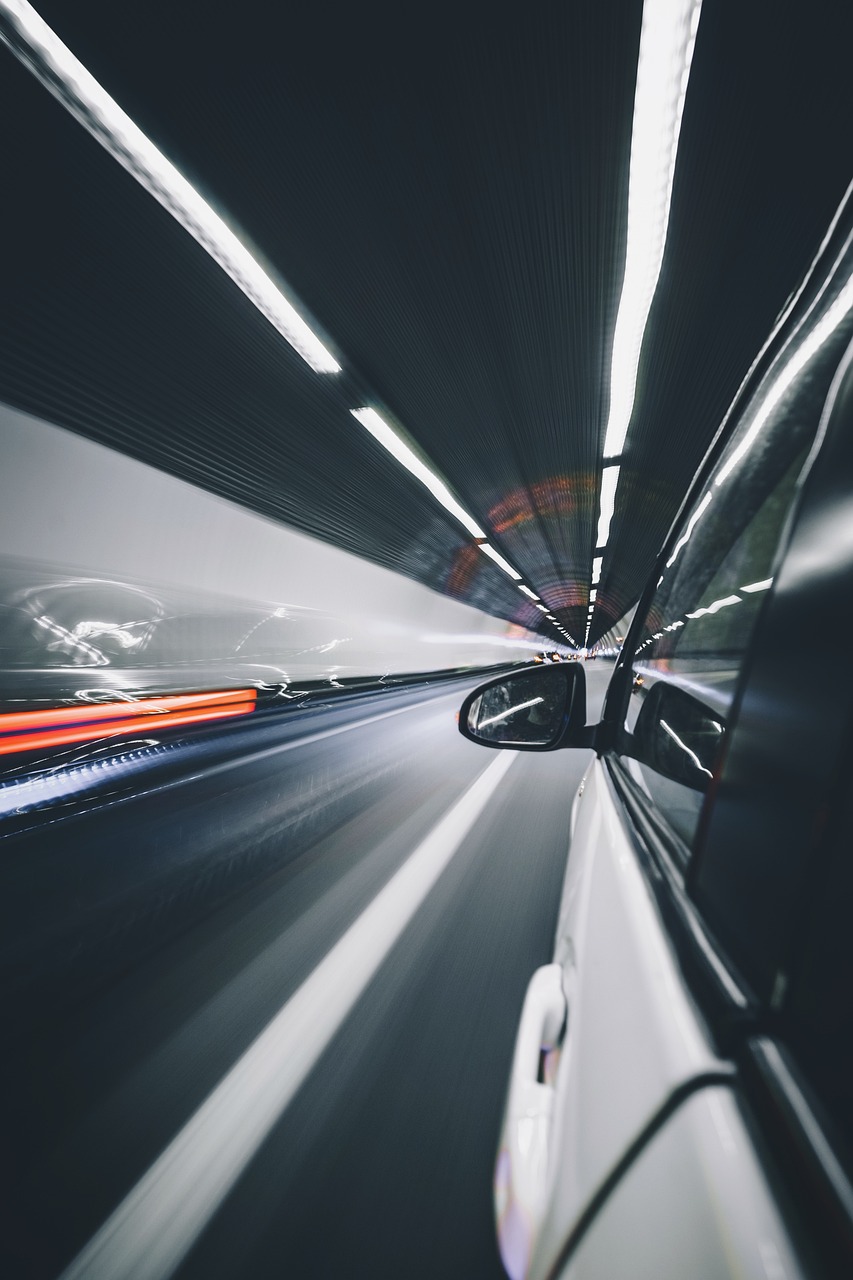 零跑汽车，新兴力量背后的神秘推手